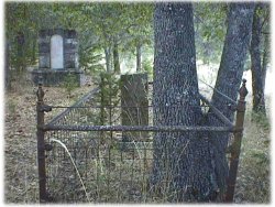 Crystal Creek Cemetery photo 2